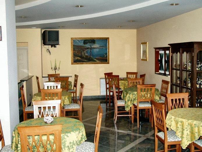 Отель Hotel Malaga