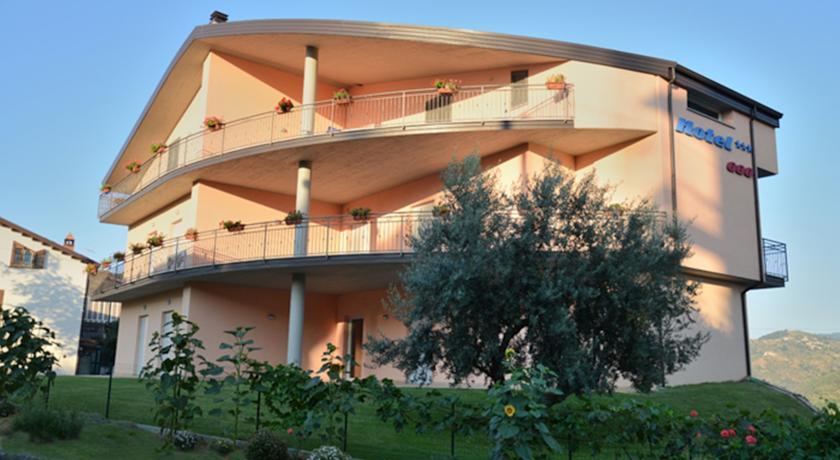 Отель Hotel 660