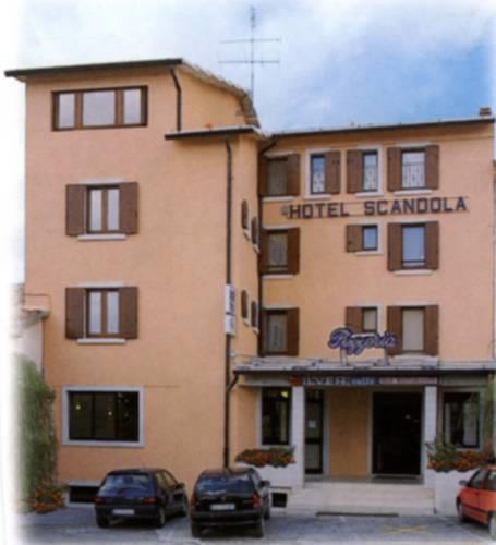 Отель Hotel Scandola