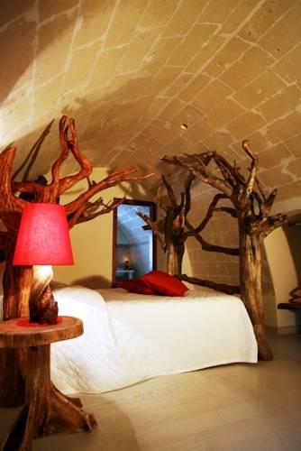 Отель Masseria Quis Ut Deus