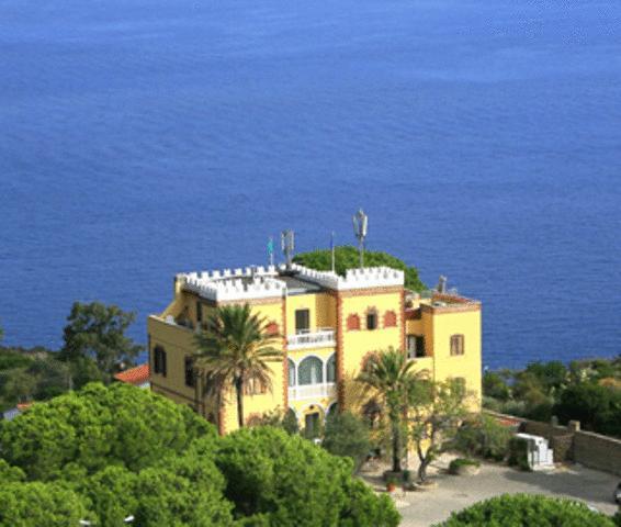 Отель Hotel Castello Monticello