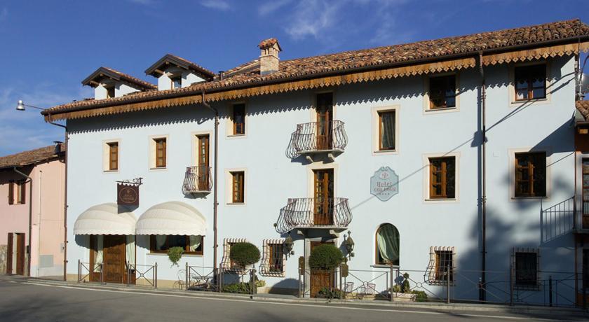 Отель Hotel Casa Pavesi