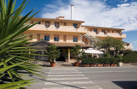 Отель Hotel Il Corsaro