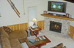 Апартаменты Woodbridge Condos