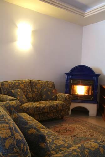 Отель Hotel Alla Dolina