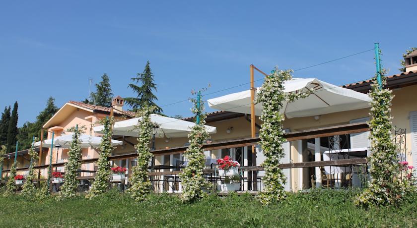 Отель Agriturismo al Colle