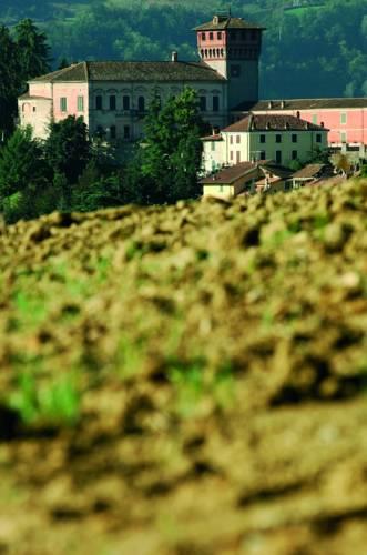 Отель Castello Di Bubbio