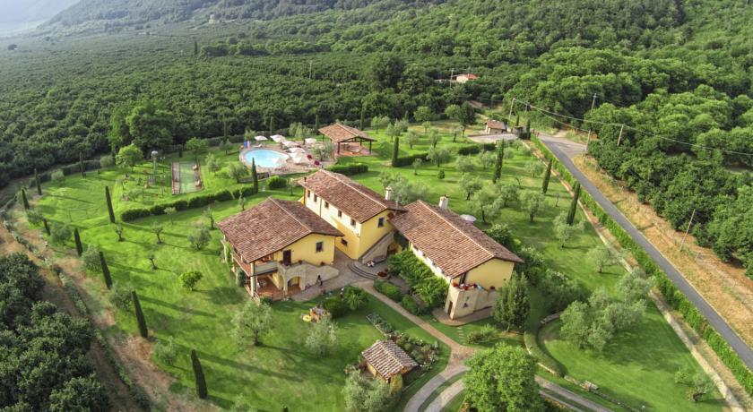 Отель La Valle Di Vico