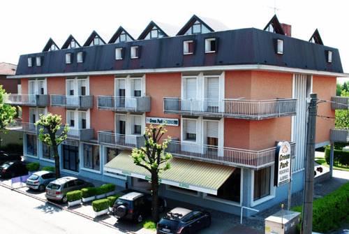 Отель Residence Albergo Green Park