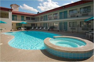Отель La Quinta Inn San Marcos