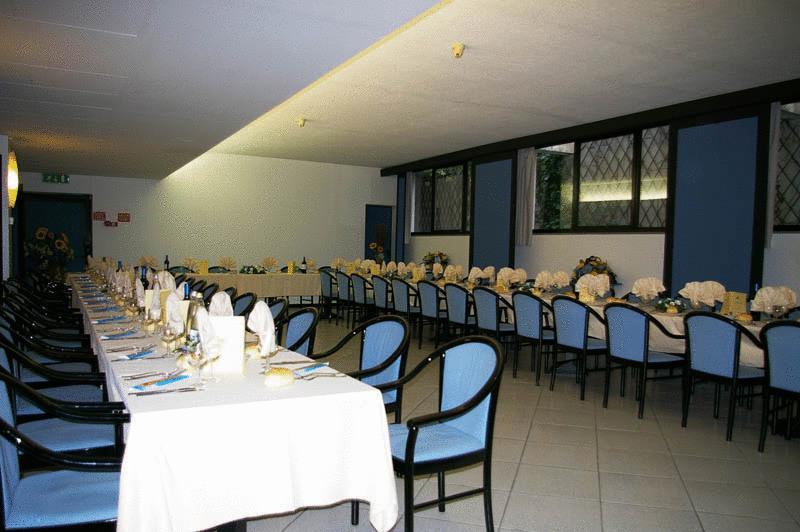 Отель Hotel Gardenia