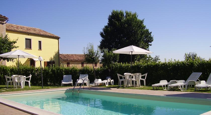 Отель Agriturismo L'Olmo Di Casigliano