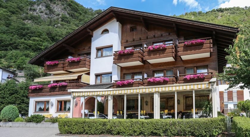 Отель Hotel Laitacherhof