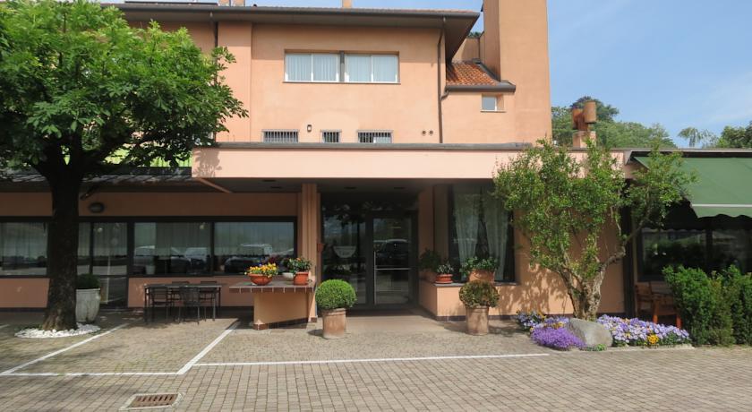 Отель Hotel Ristorante Fatur