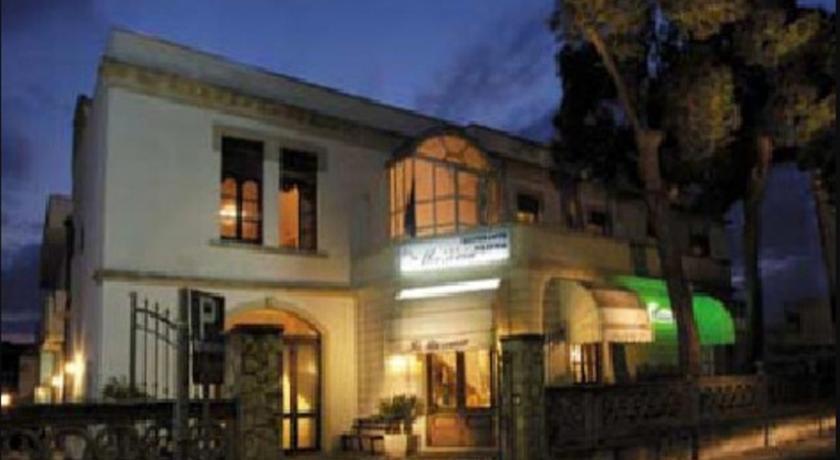 Отель Hotel Ristorante La Masseria