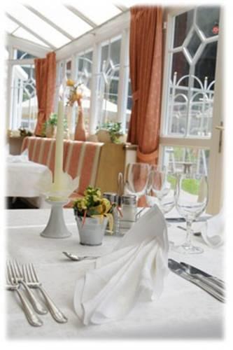 Отель Hotel Bergkristall