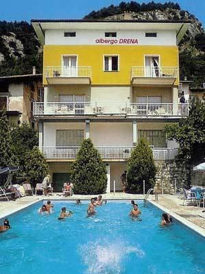 Отель Albergo Drena