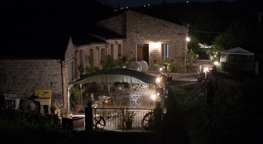 Отель San Noto Turismo Rurale