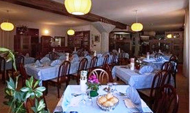 Отель Hotel Edelweiss