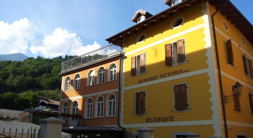 Отель Hotel Vittoria