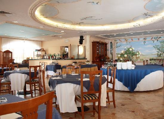 Отель Hotel Tagliere d'Oro