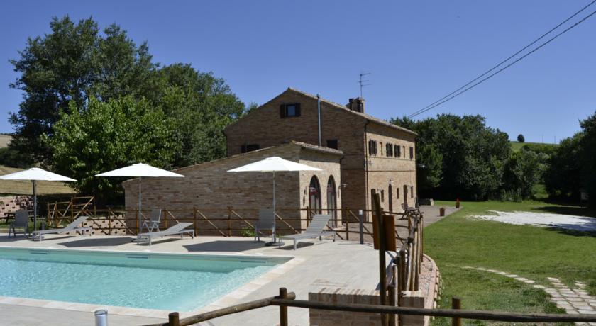 Отель Agriturismo Forestale Luti