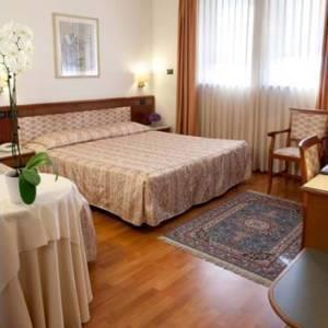 Отель Hotel Marconi