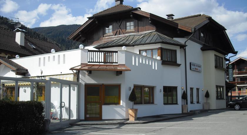 Мини-отель Pizzeria Restaurant Wieser
