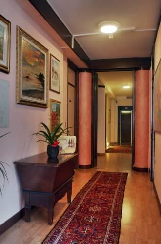 Отель Hotel Asti