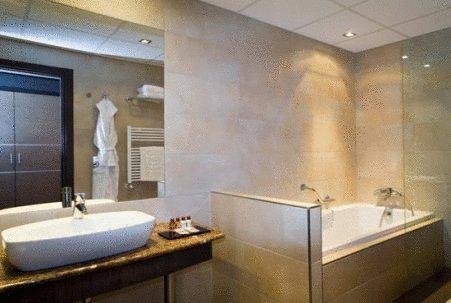 Отель Sheraton Milan Malpensa Airport Hotel & Conference Centre