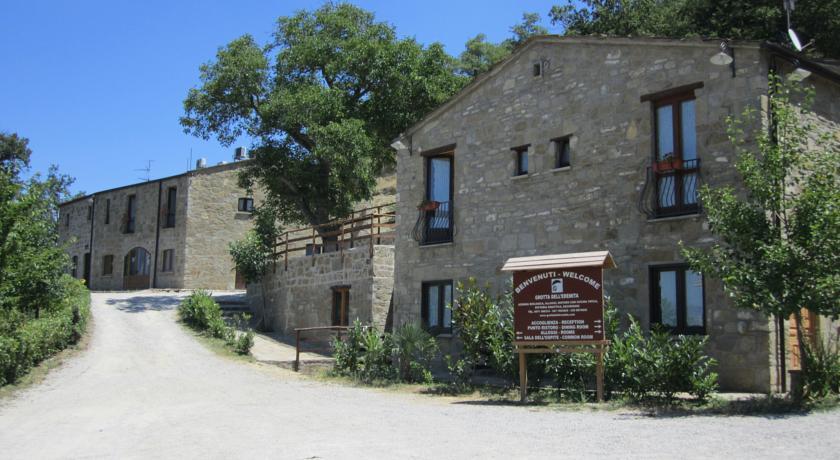 Отель Agriturismo Grotta Dell'Eremita