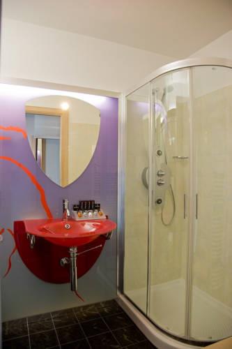 Отель Tonino Lamborghini Business Hotel