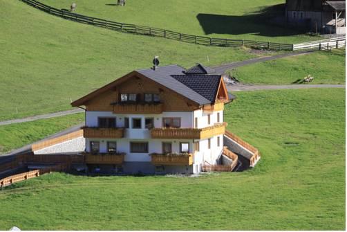 Отель Ferienhaus Berger