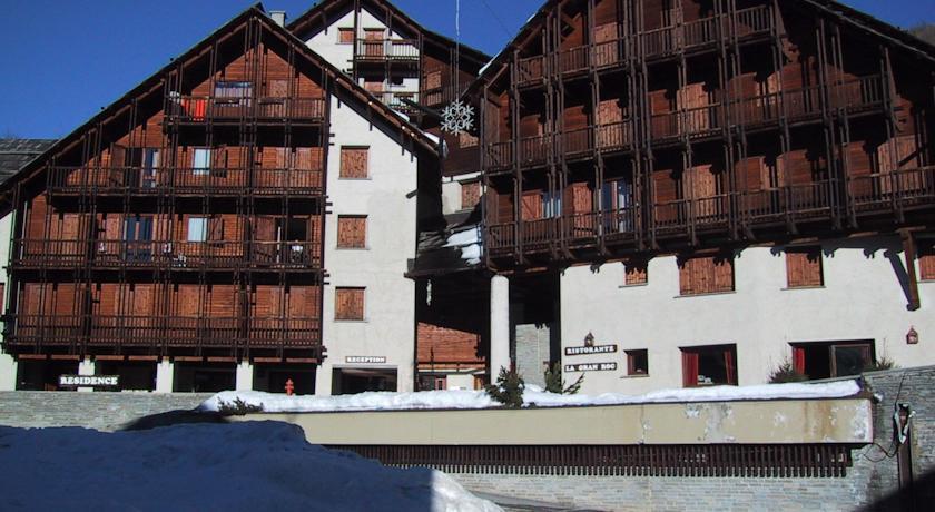 Апартаменты Residence La Piazza Abeti Betulle