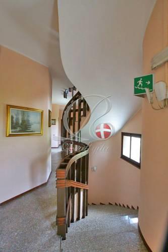 Отель Hotel Del Parco