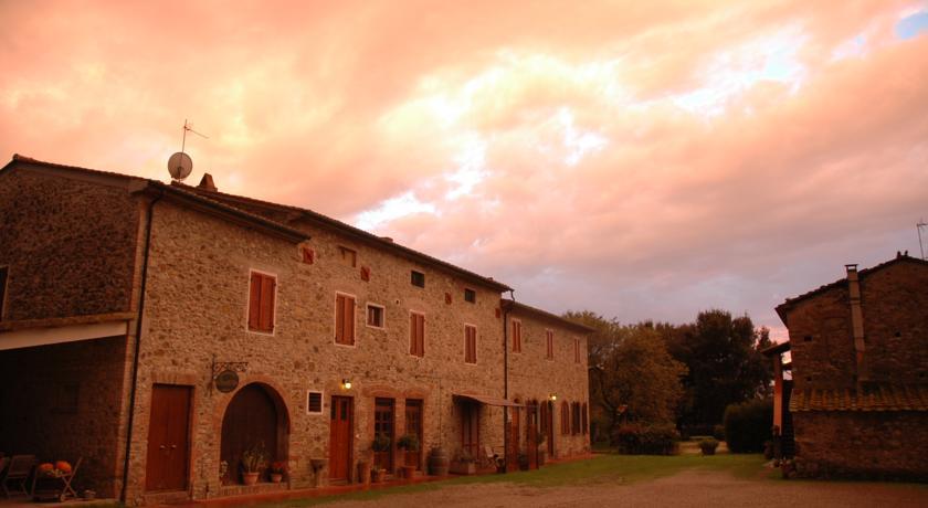 Отель Agriturismo Le Piane Del Milia