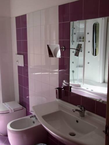 Отель Grand Hotel Parco Dei Pini