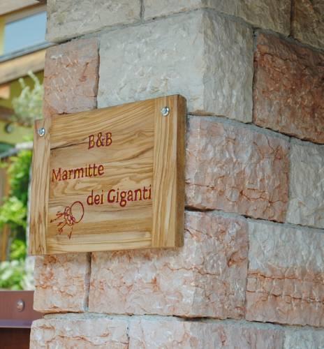 Мини-отель B&B Marmitte dei Giganti