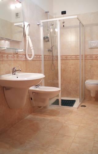 Отель Hotel Park 108