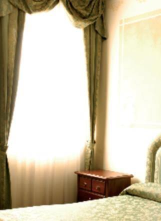 Отель Hotel Europa