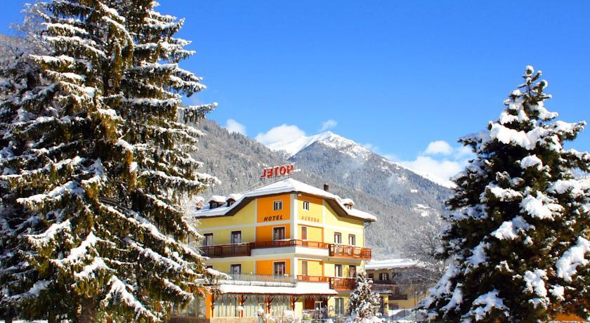 Отель Hotel Aurora