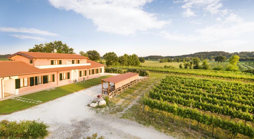 Отель Agriturismo Cascina Roveri