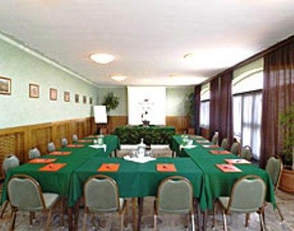 Отель Tre Laghi Hotel