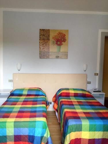 Отель Hotel Domodossola