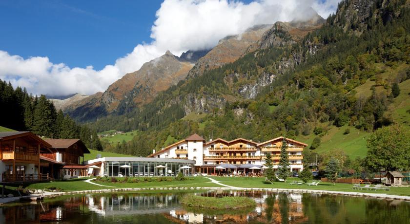 Отель Familienhotel Feuerstein