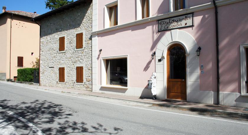 Отель Hotel Il Crinale