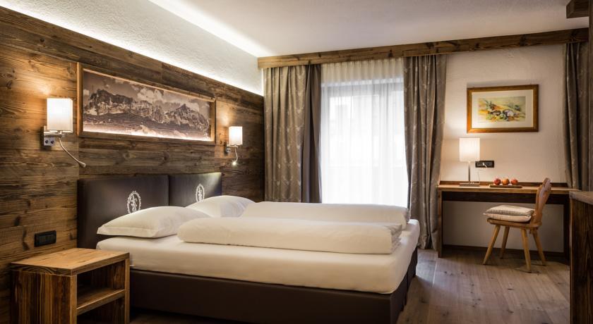 Отель Hotel Diana