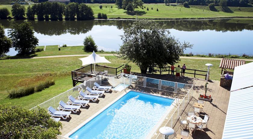 Отель Novotel Limoges Le Lac