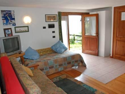 Апартаменты Apartment Frazione Bellon Sarre