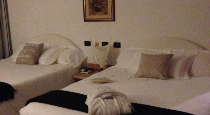 Отель Hotel Logonovo